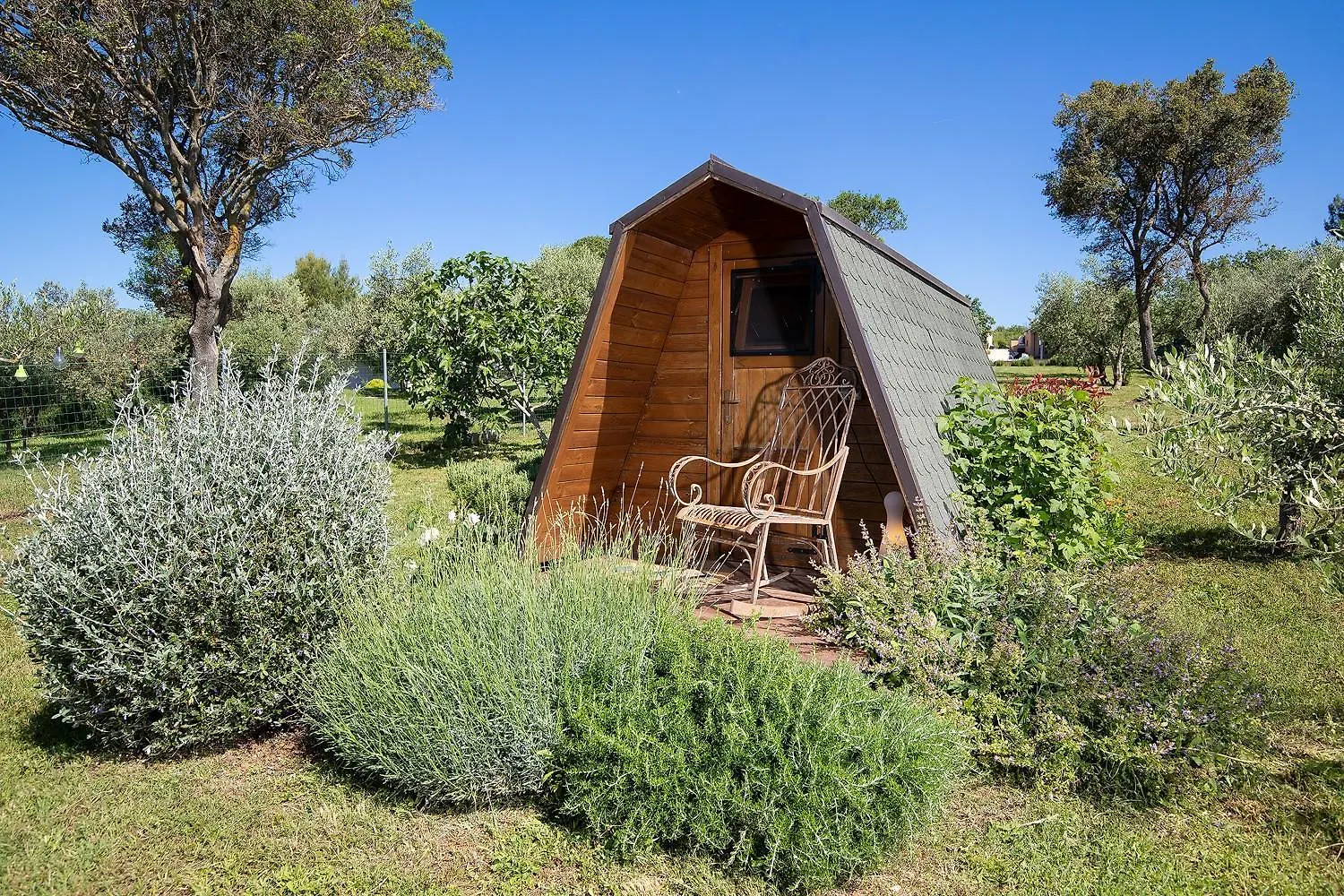 Holiday home Villa Beach House Olive Pomer